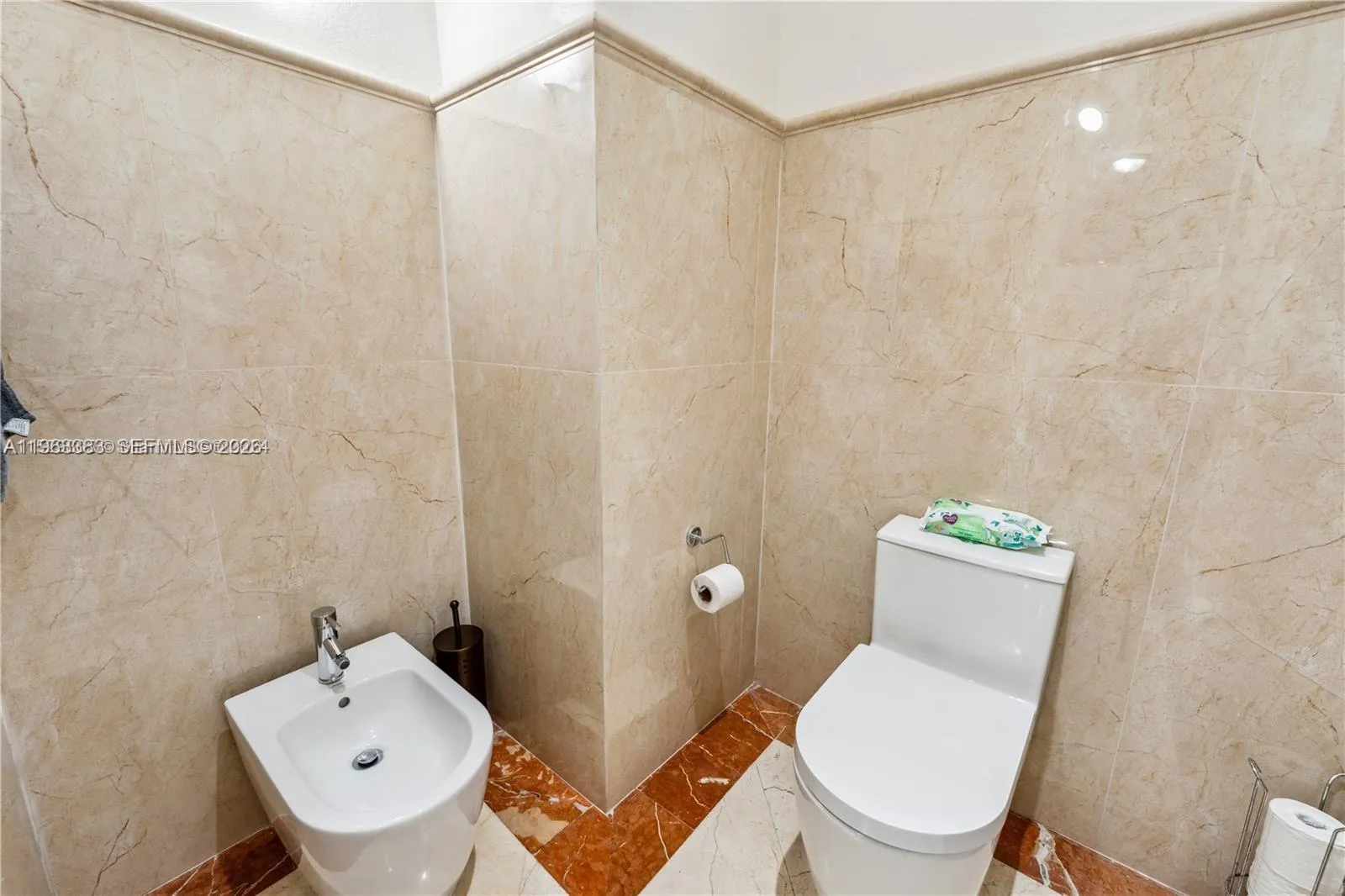 Property photo 44