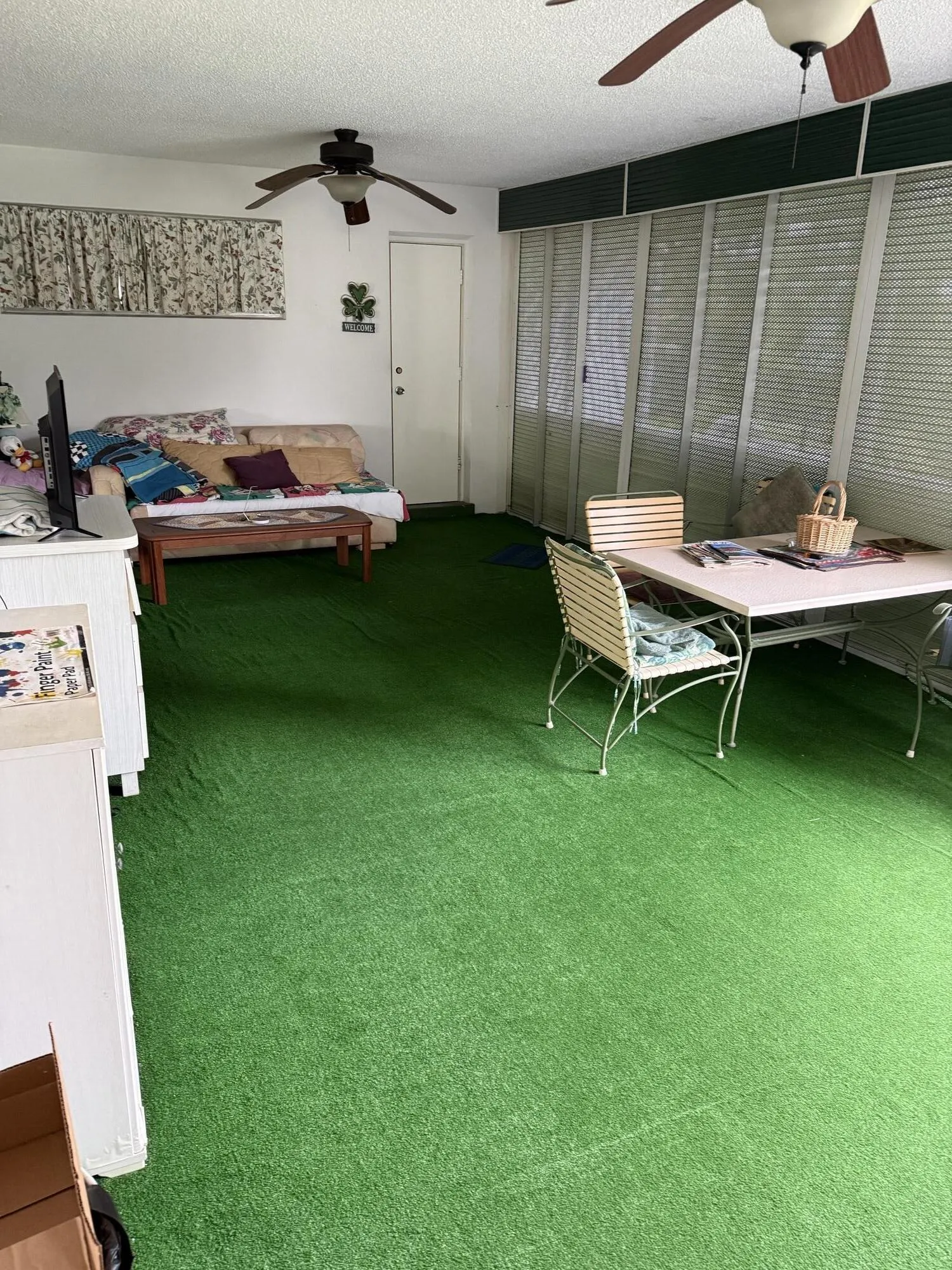 FLORIDA ROOM