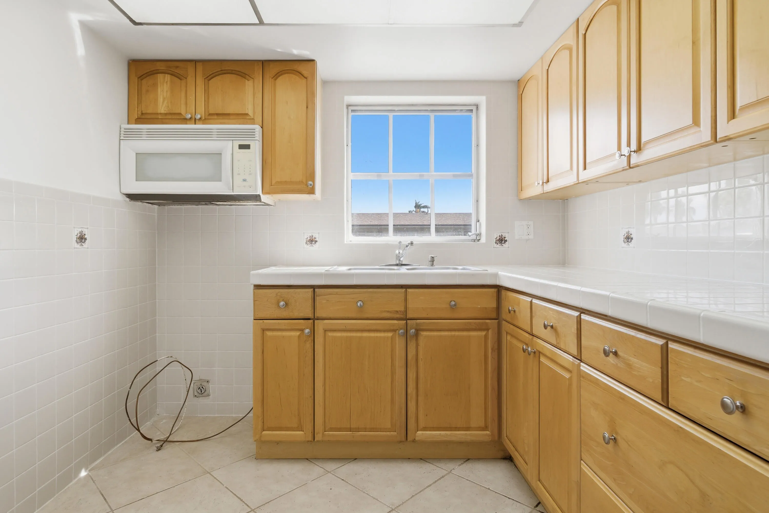 2965-ASHLEY-DR-W-APT-C-33415-007