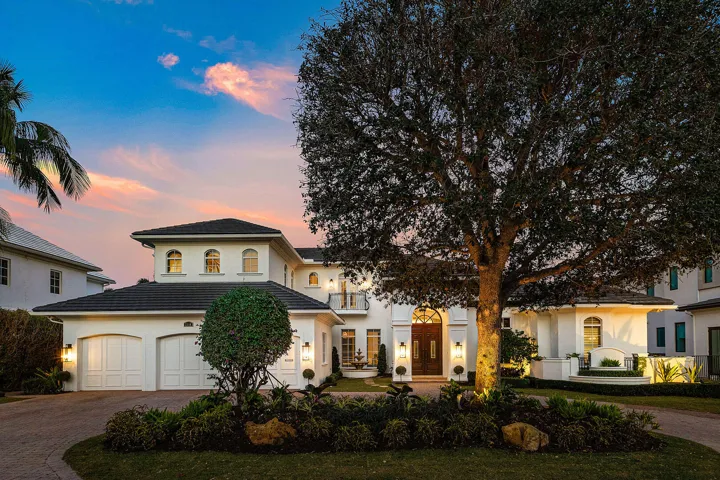 2310_West_Silver_Palm_Road_Dusk_03