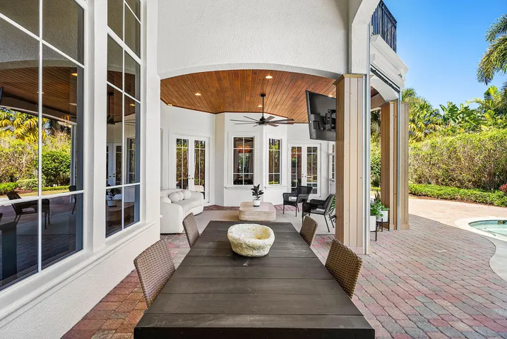 2310_West_Silver_Palm_Road_27