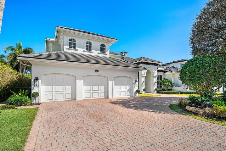 2310_West_Silver_Palm_Road_03
