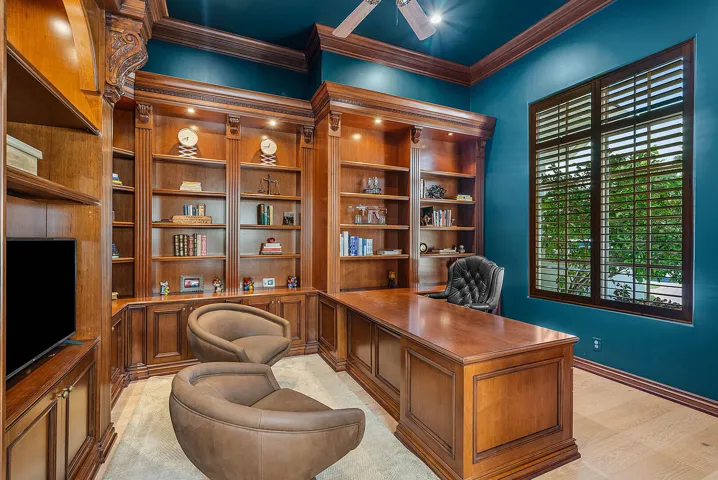 2310_West_Silver_Palm_Road_39