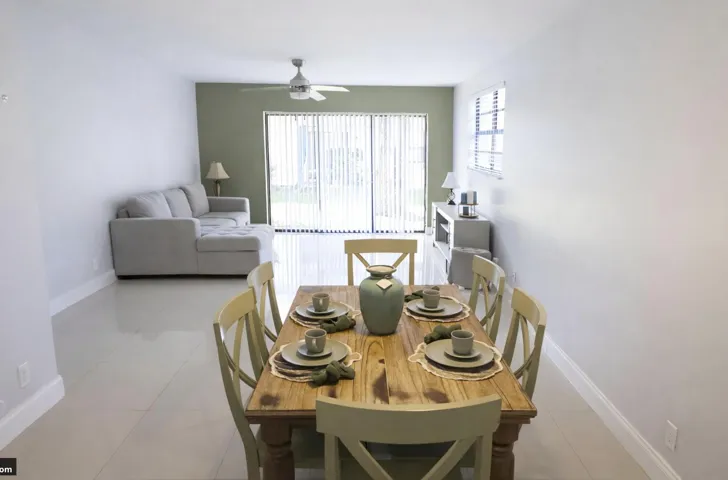 dining room/living room