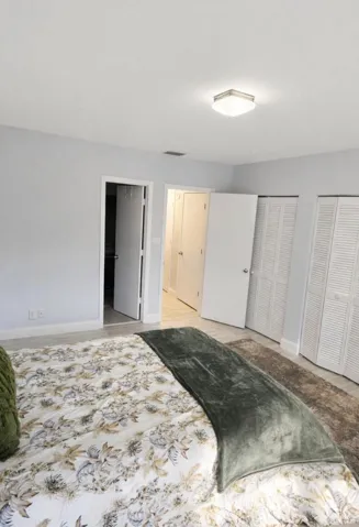 master bedroom 01