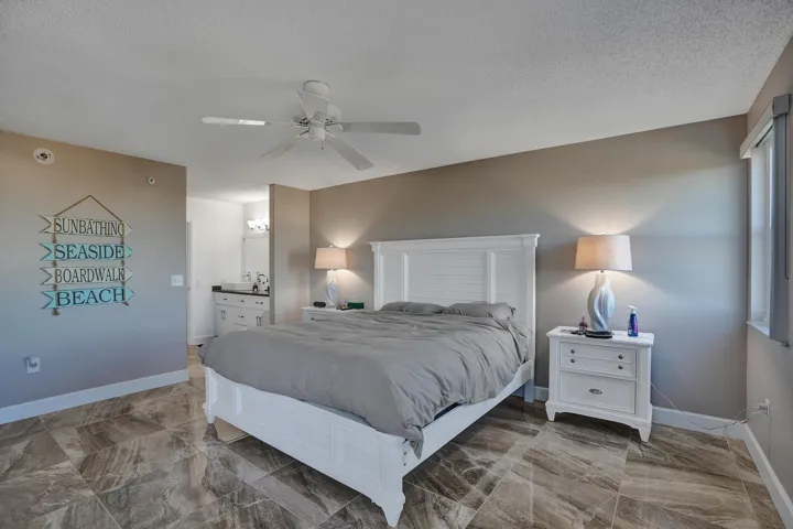 Masterbedroom