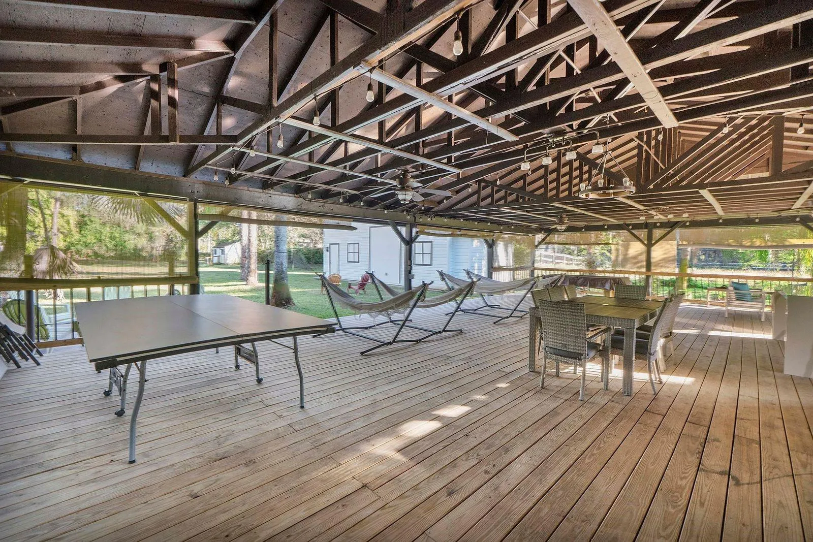 Huge 1700 sq foot Gazebo great for parties, Concerts & picnics, pizza oven & BBQ INSTALLED WITH GRILLS AND ENOUGH SPACE TO GRILL FOR 100 PEOPLE, this Gazebo can easily be made into a barn, new roof 2018