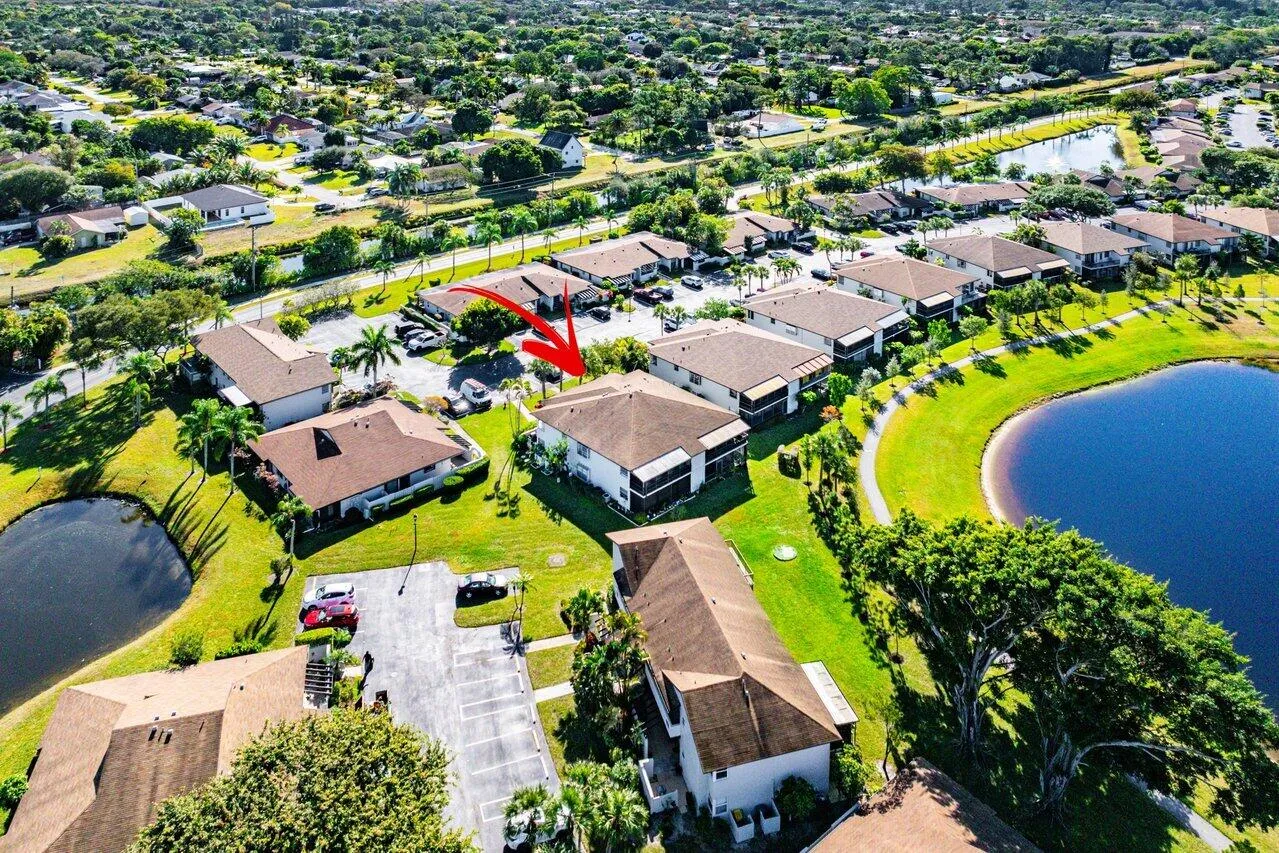 13921 Royal Palm