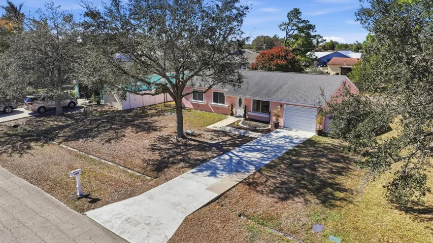 1802 SE Carvalho Street