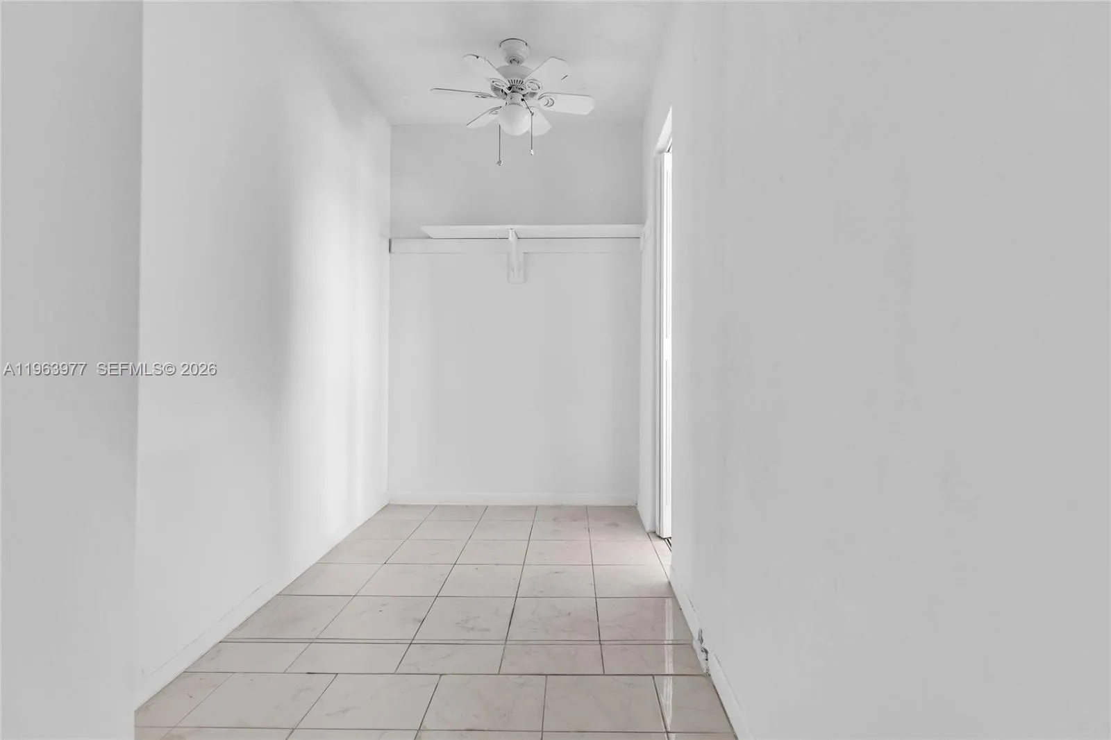 Walking Closet