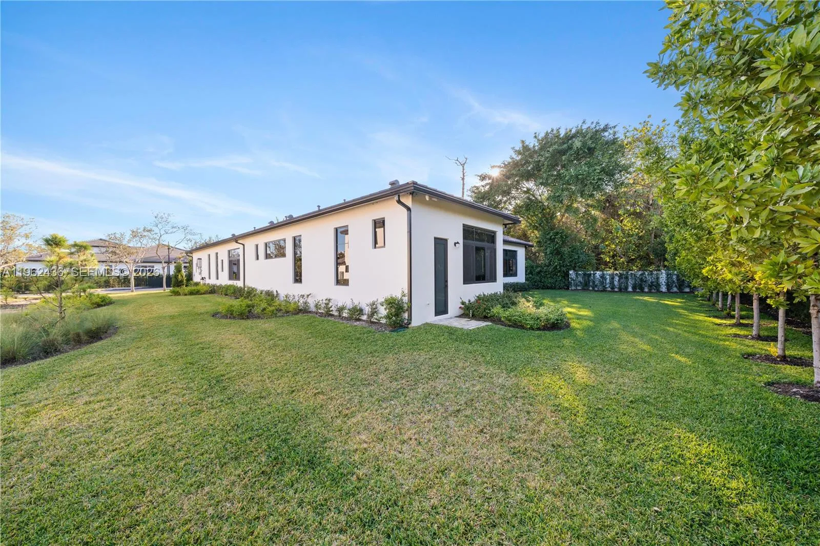 Property photo 127