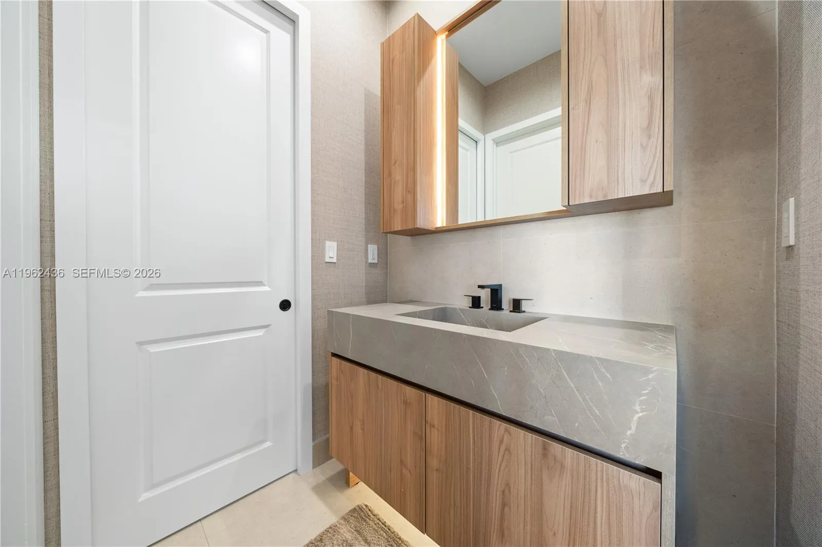 Property photo 86