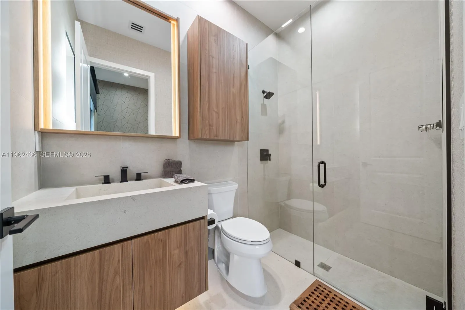 Property photo 106