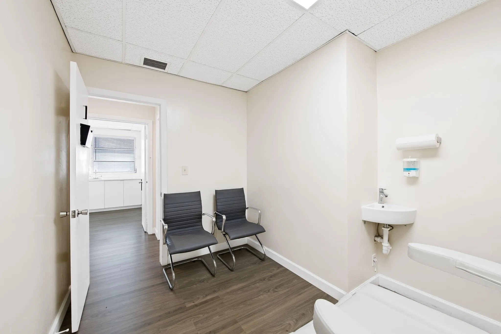 Property photo 28