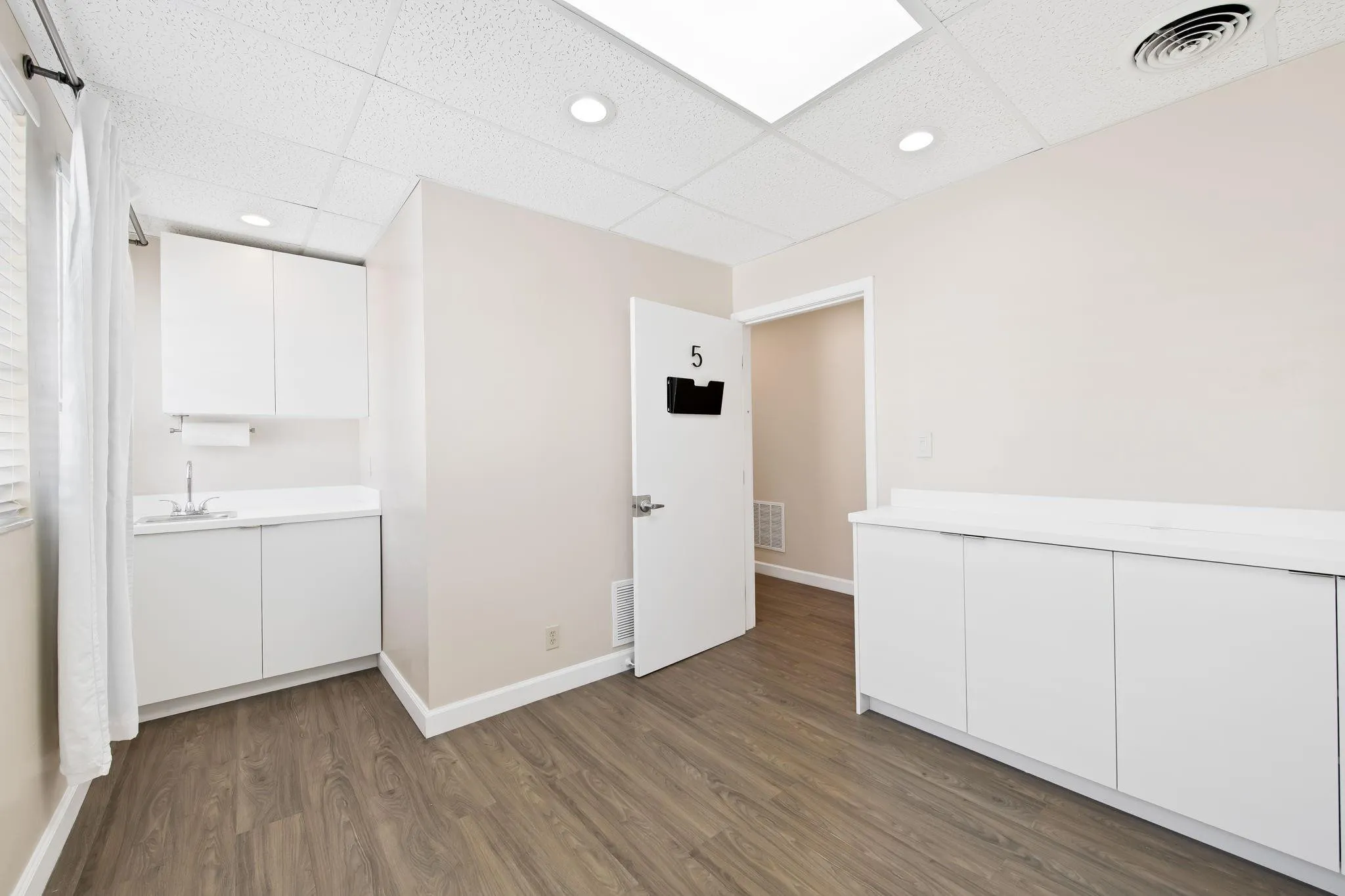 Property photo 33