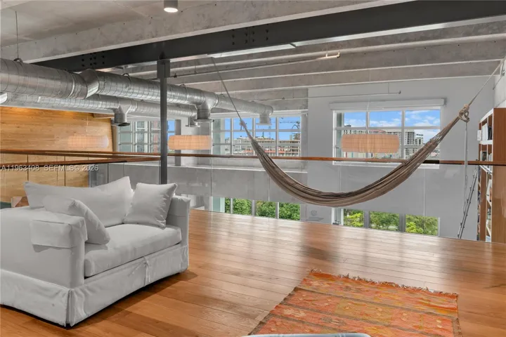 den/office/lounge area