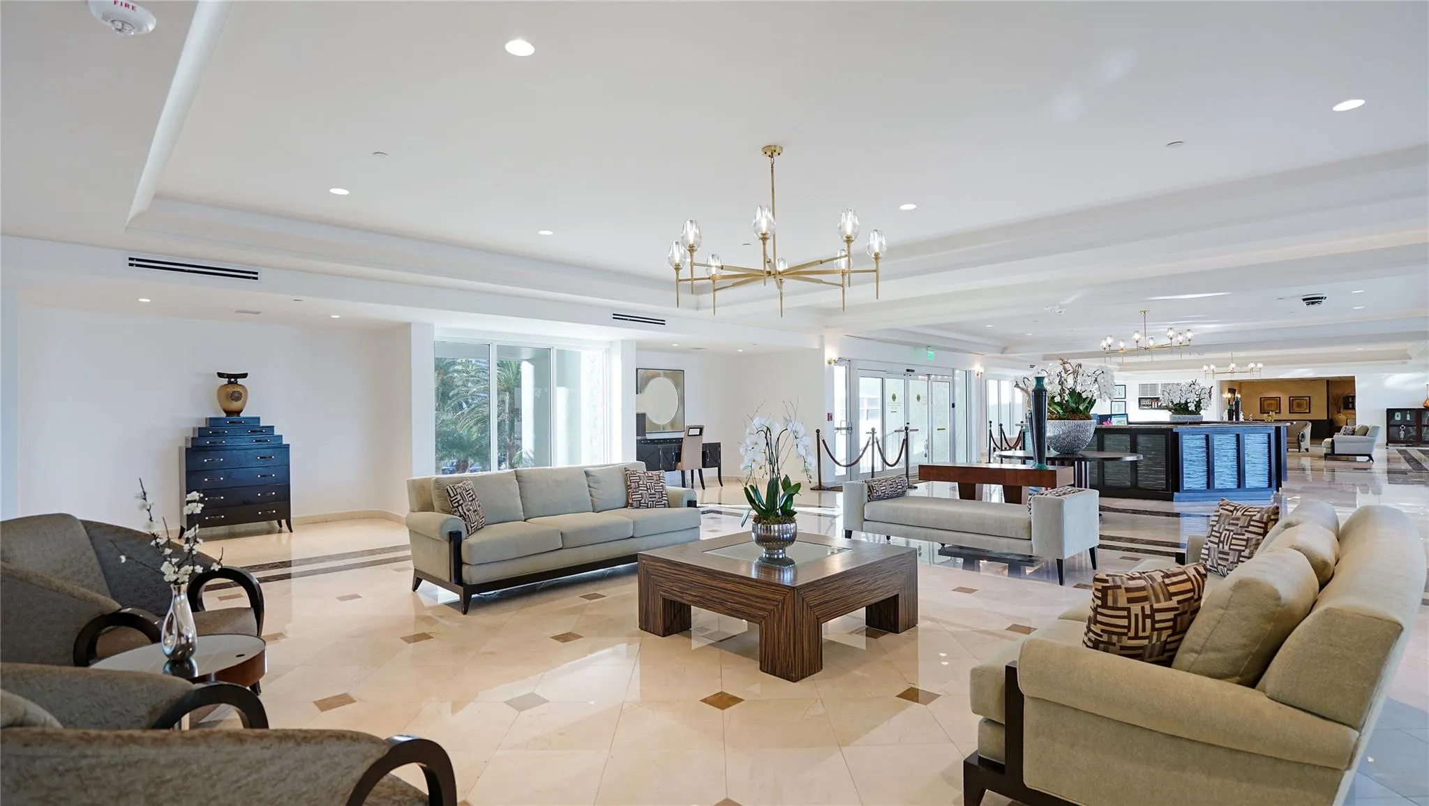 Southpoint's lovely lobby connects the north and south towers.