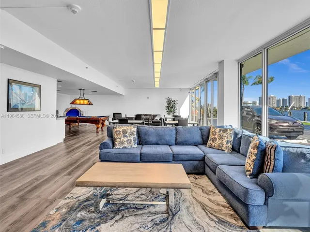 Clubhouse / gameroom