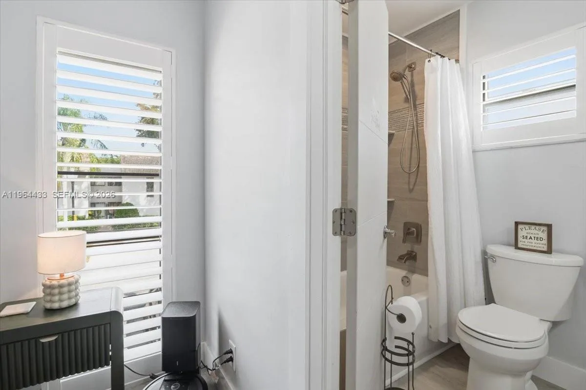 Property photo 252
