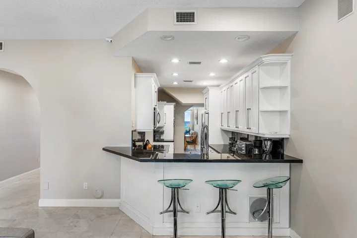 008-4517SouthOceanBoulevard-HighlandBeac