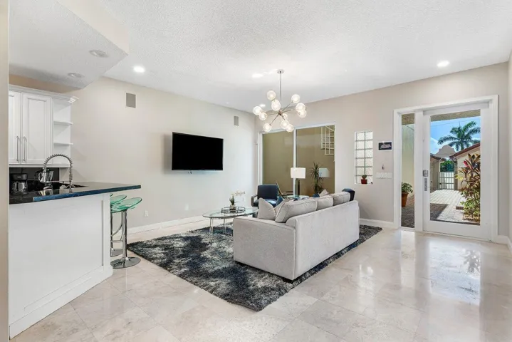 006-4517SouthOceanBoulevard-HighlandBeac