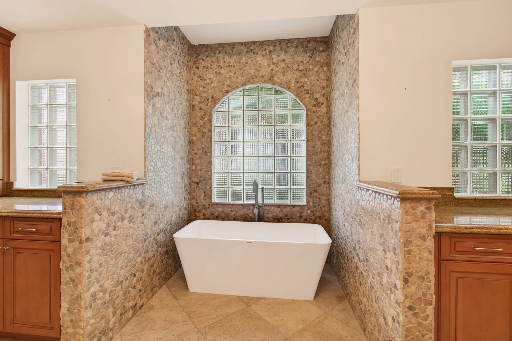 Plenty of space for accessories such as a stool, towel rack and more