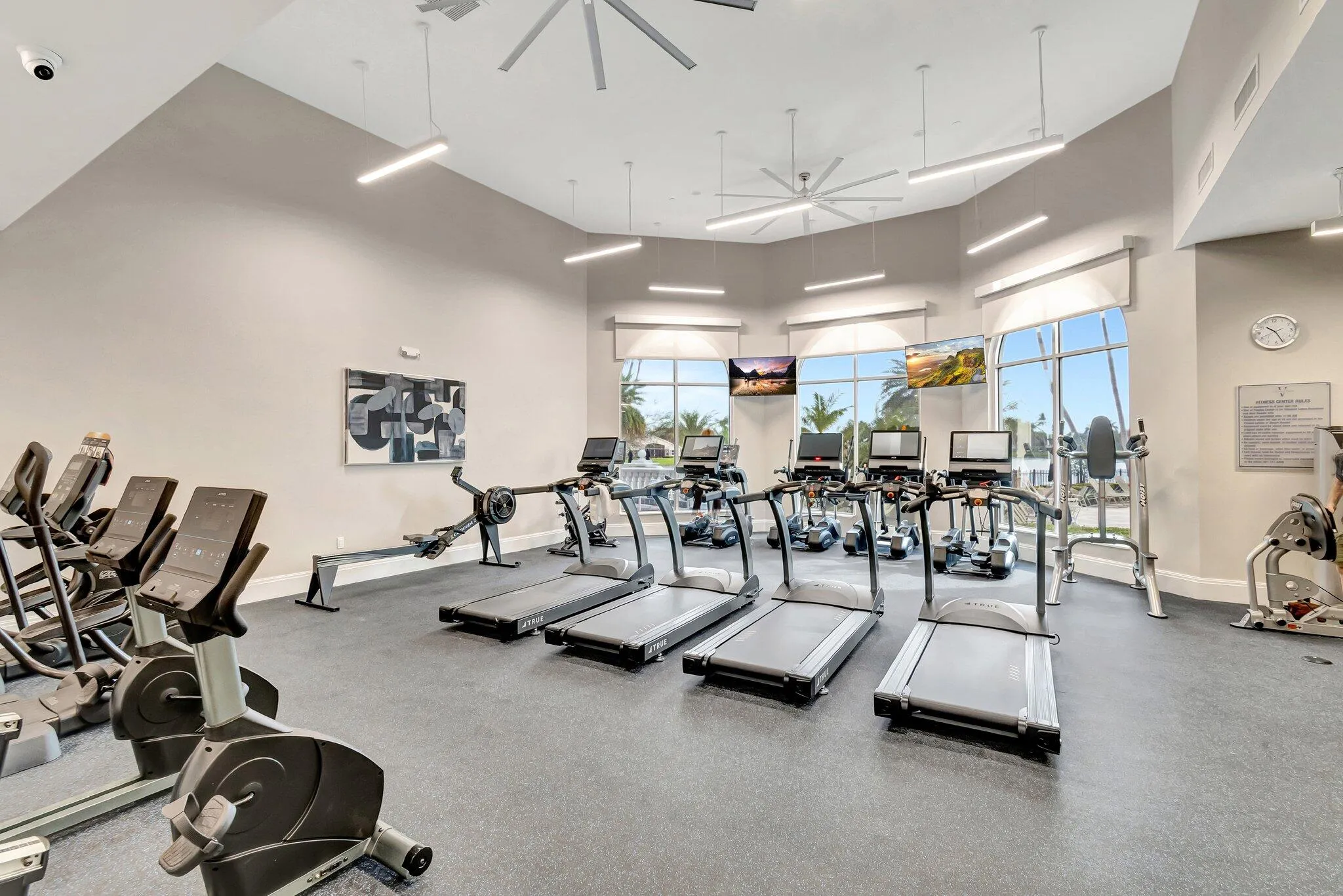 Treadmills feature personal TVs