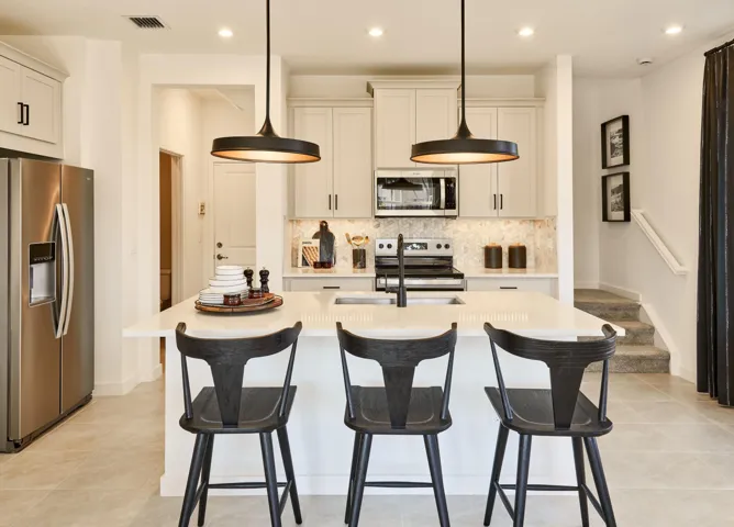Laurel Kitchen (2)