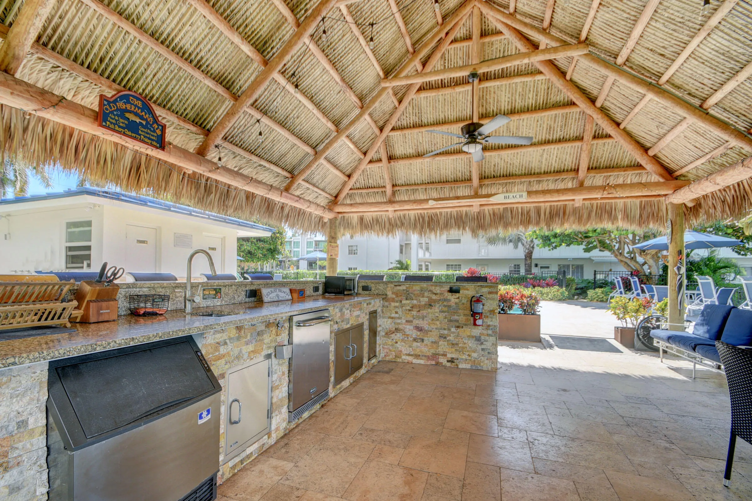 Summer kitchen