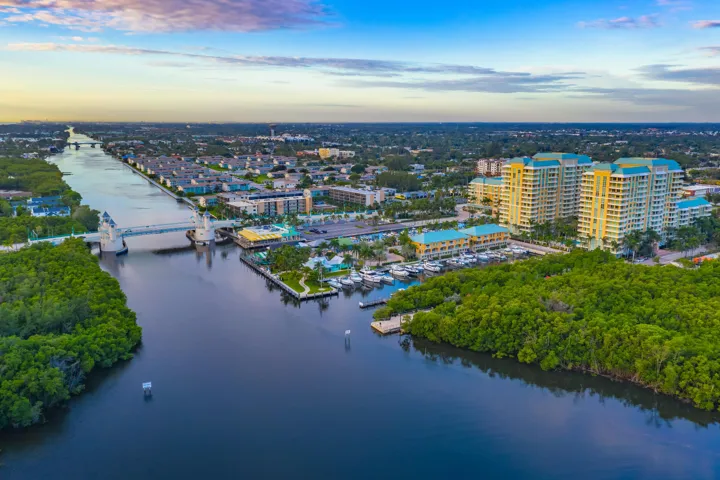 Just south of the Inlet is waterfront dining and a full-service marina
