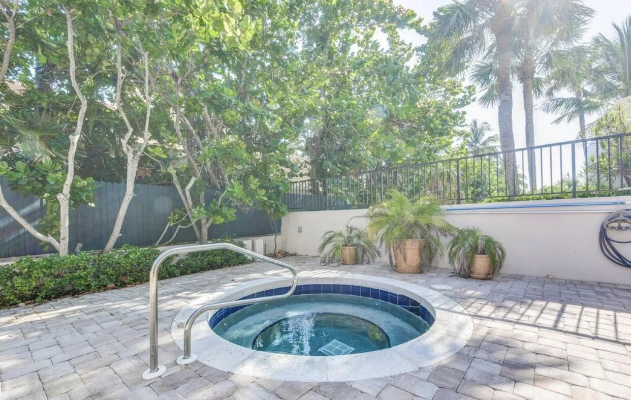 Property photo 47