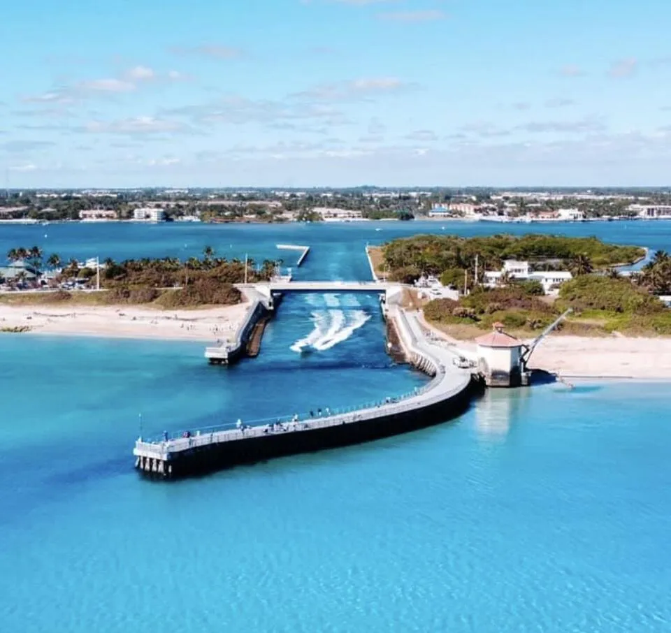 Boynton Inlet and fishing pier