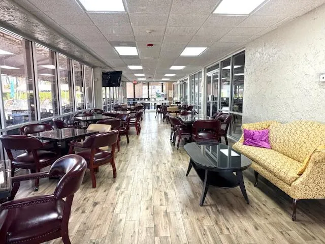 Cafe