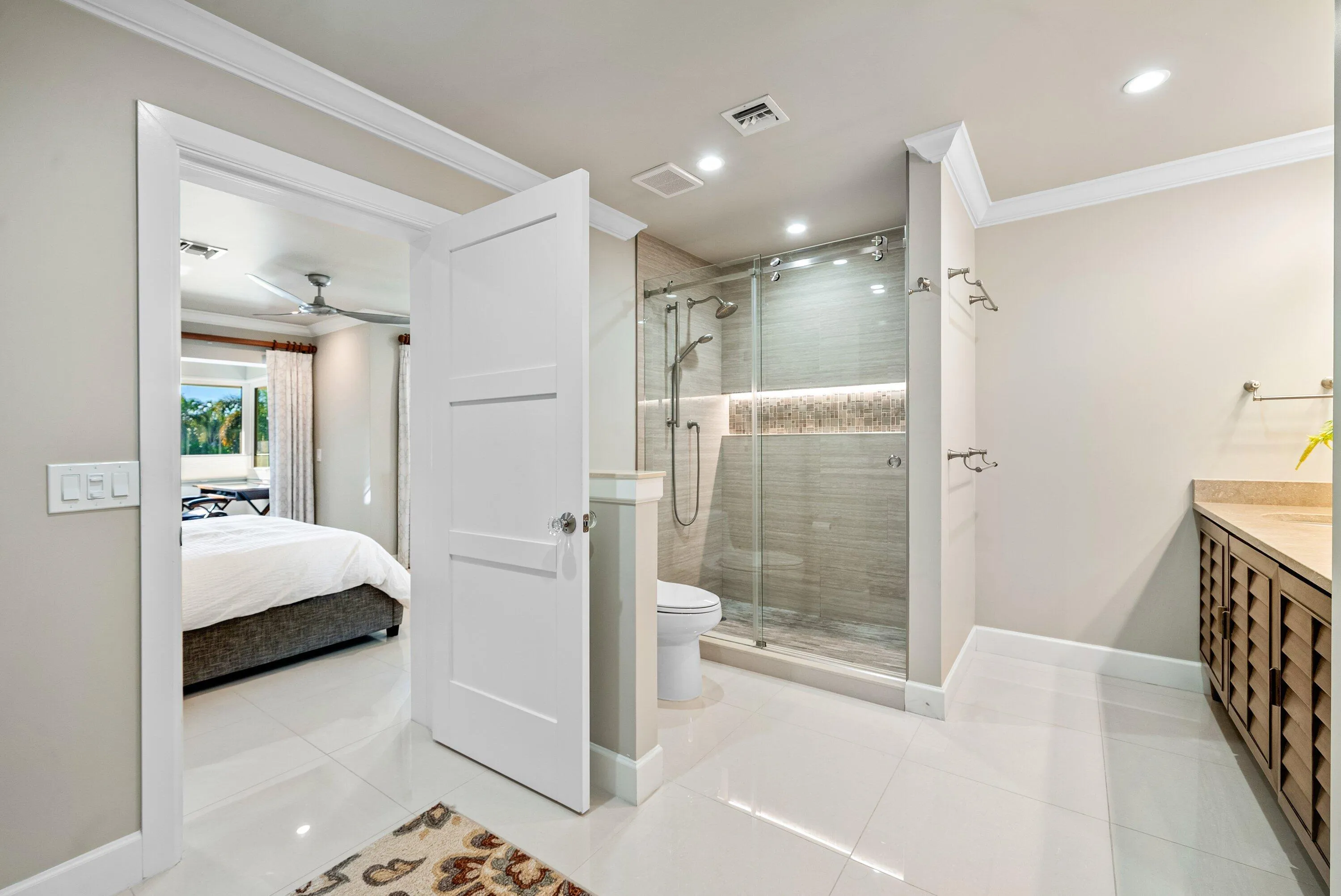 Main Bath