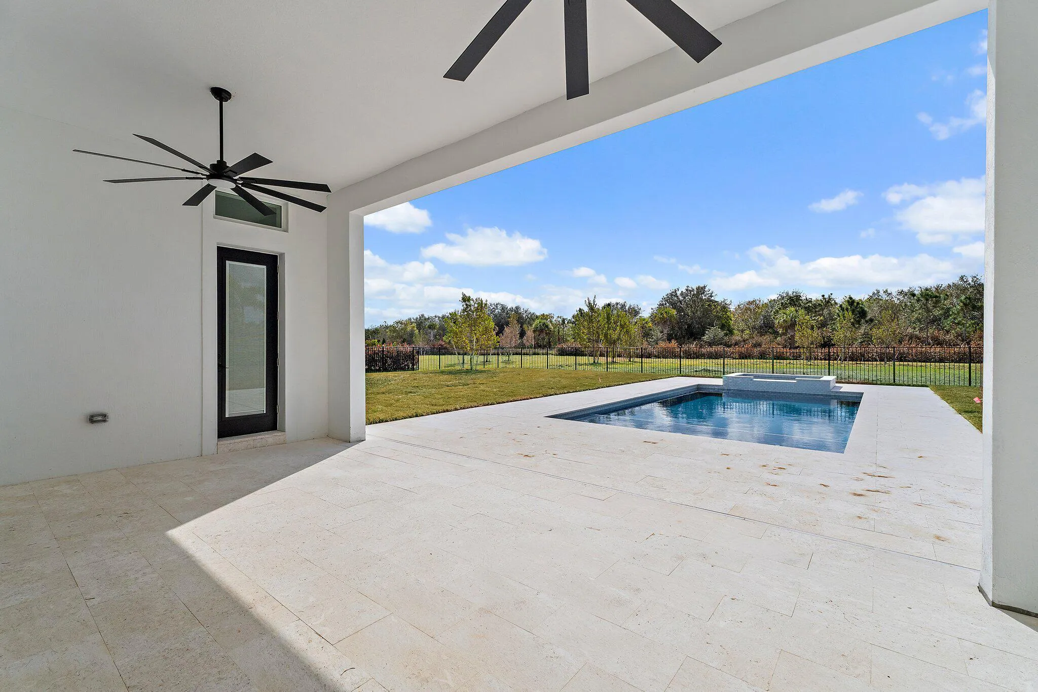 Property photo 37
