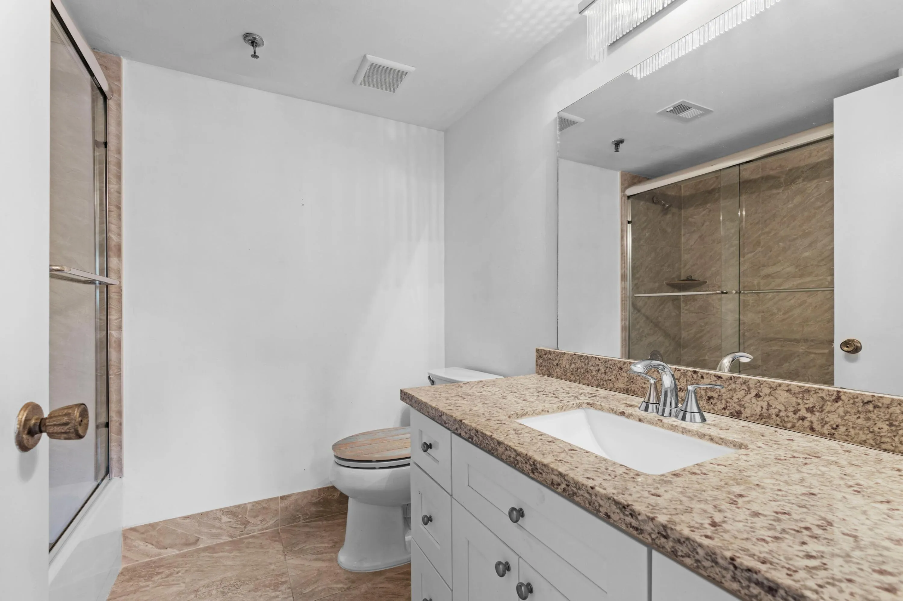 Bathroom #2