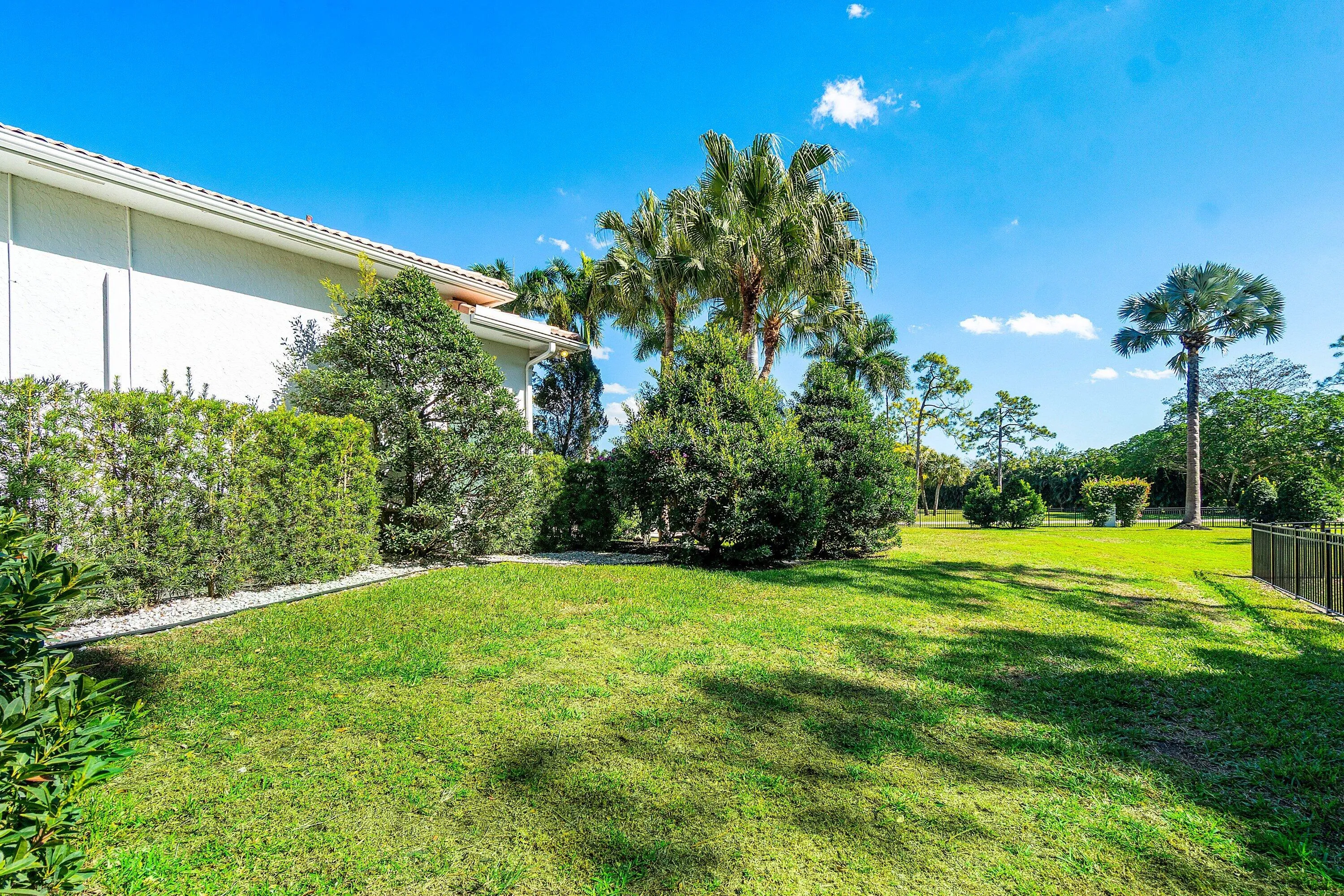 068-6715EastCalumetCircle-LakeWorth-FL-3
