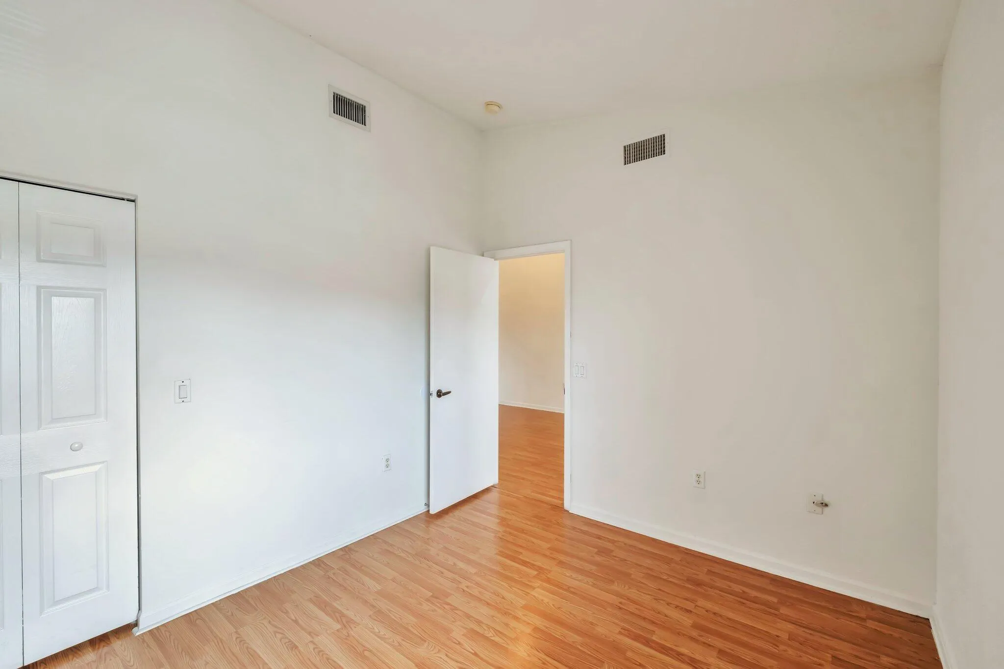 6-web-or-mls-QP- DSCF9568