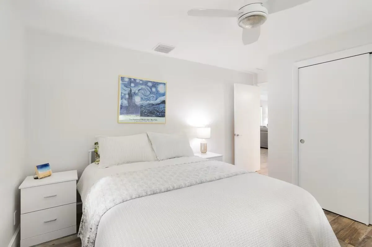 1519 Treemont 12