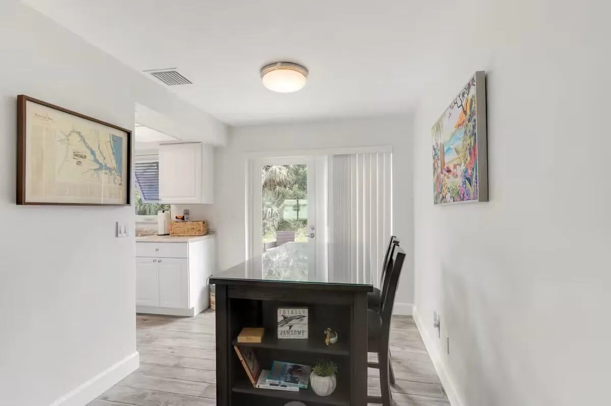 1519 Treemont 10