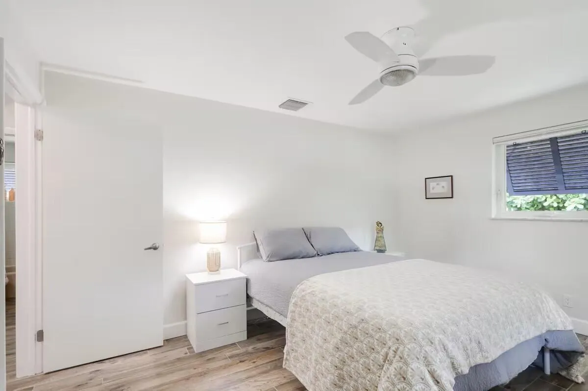 1519 Treemont 14