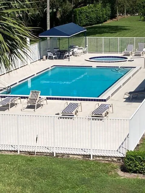1 OF 4 POOLS