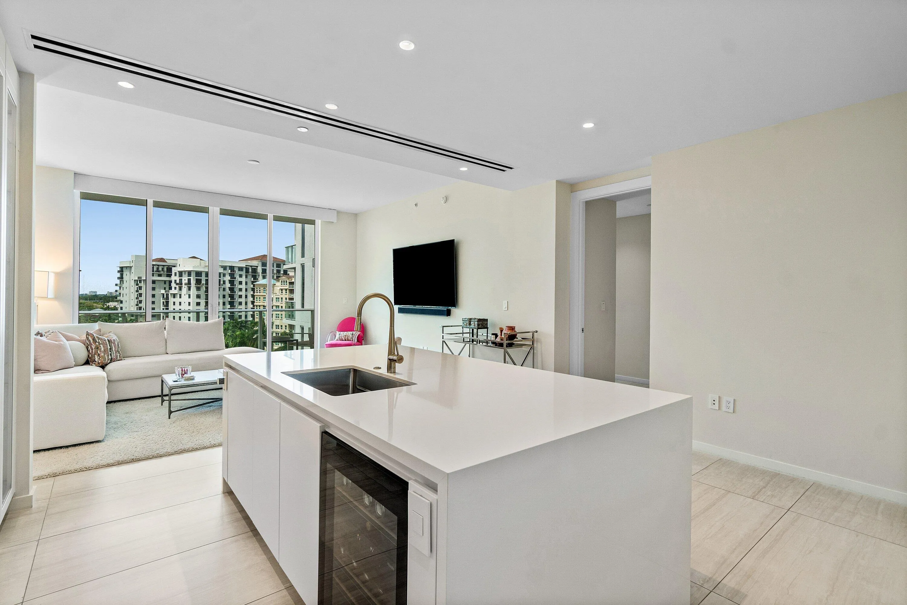 006-200SoutheastMiznerBoulevard-810-Boca