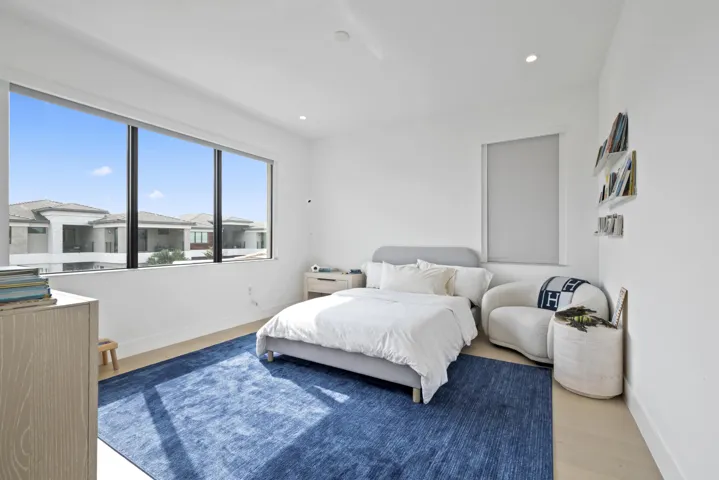 Ensuite Bedroom 5