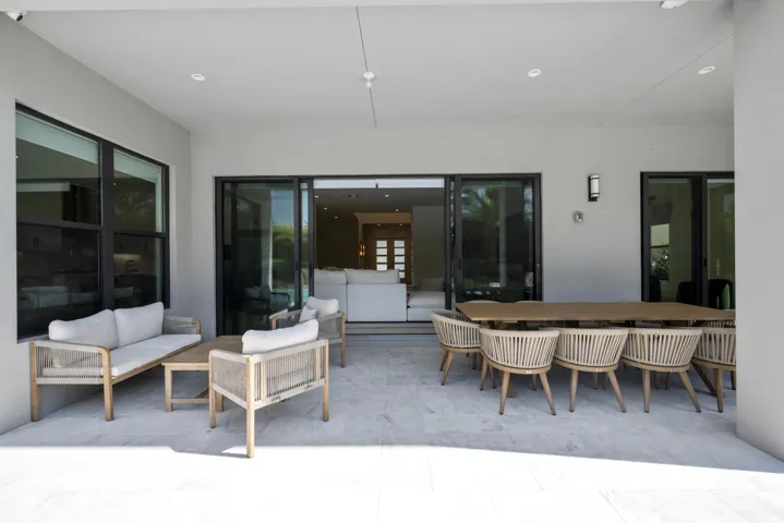 Covered Lanai