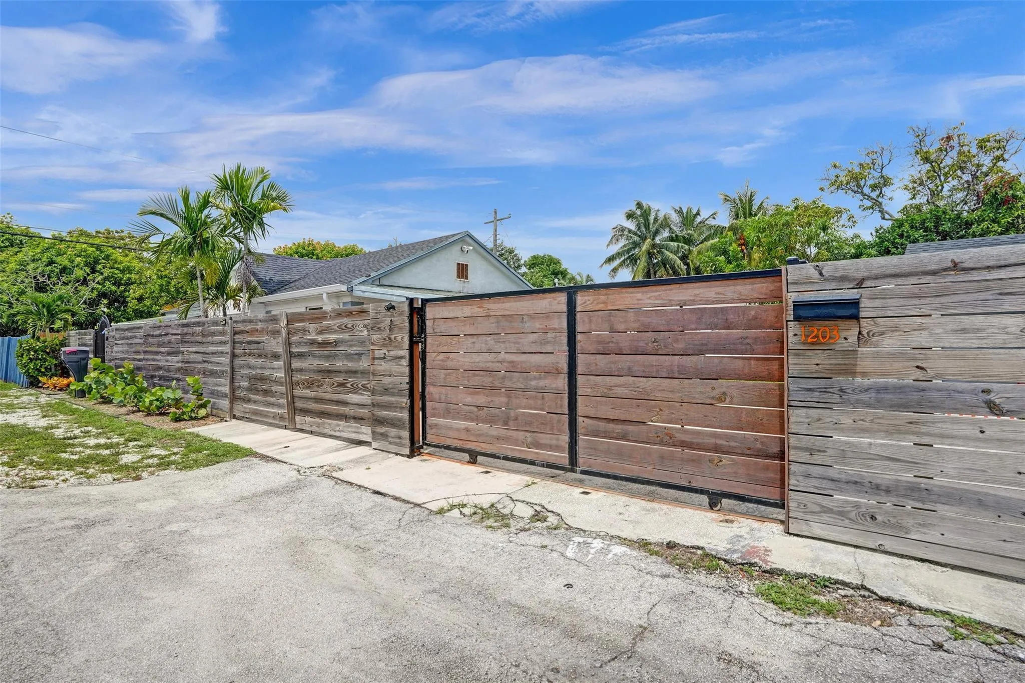 Property photo 32