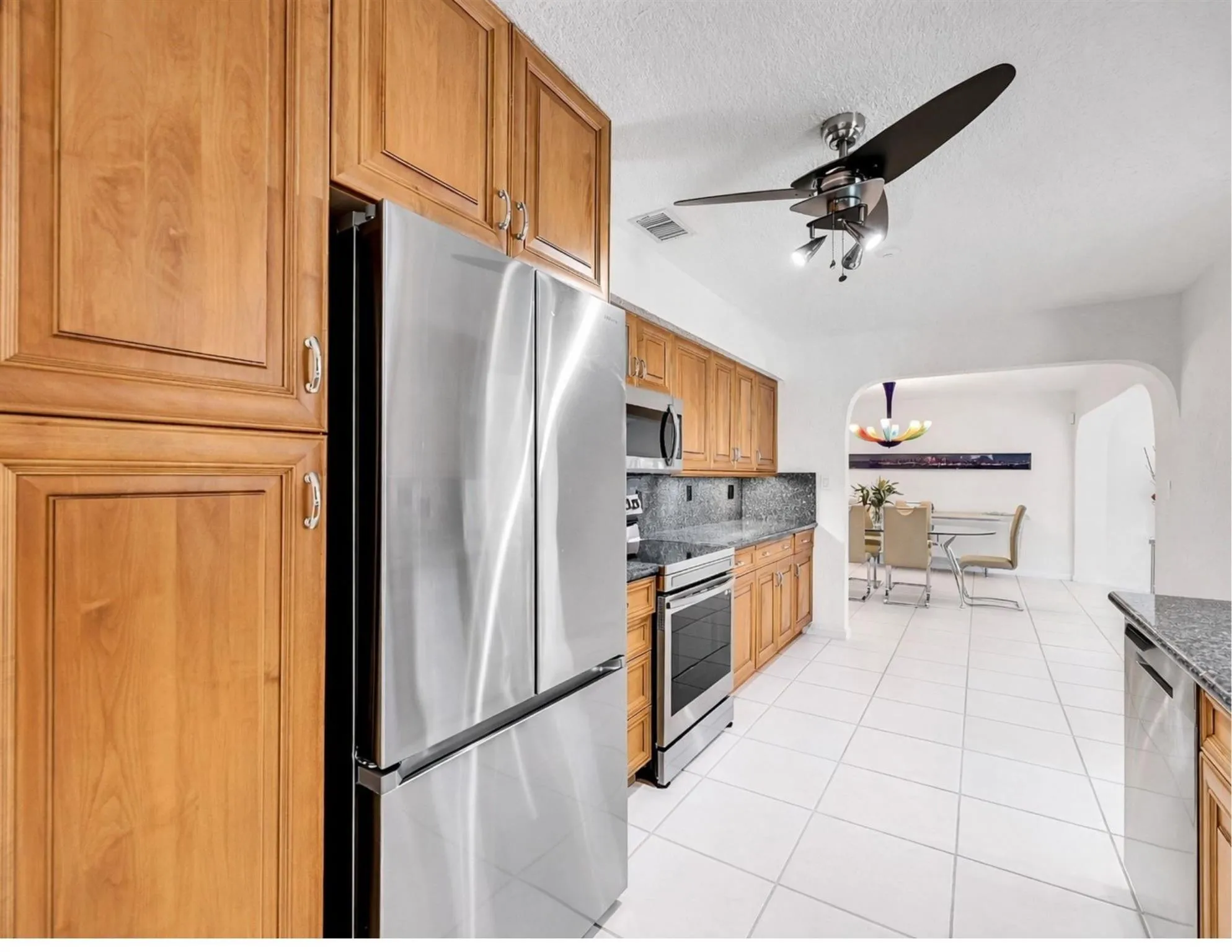 New SS appliances with air fryer oven and more!