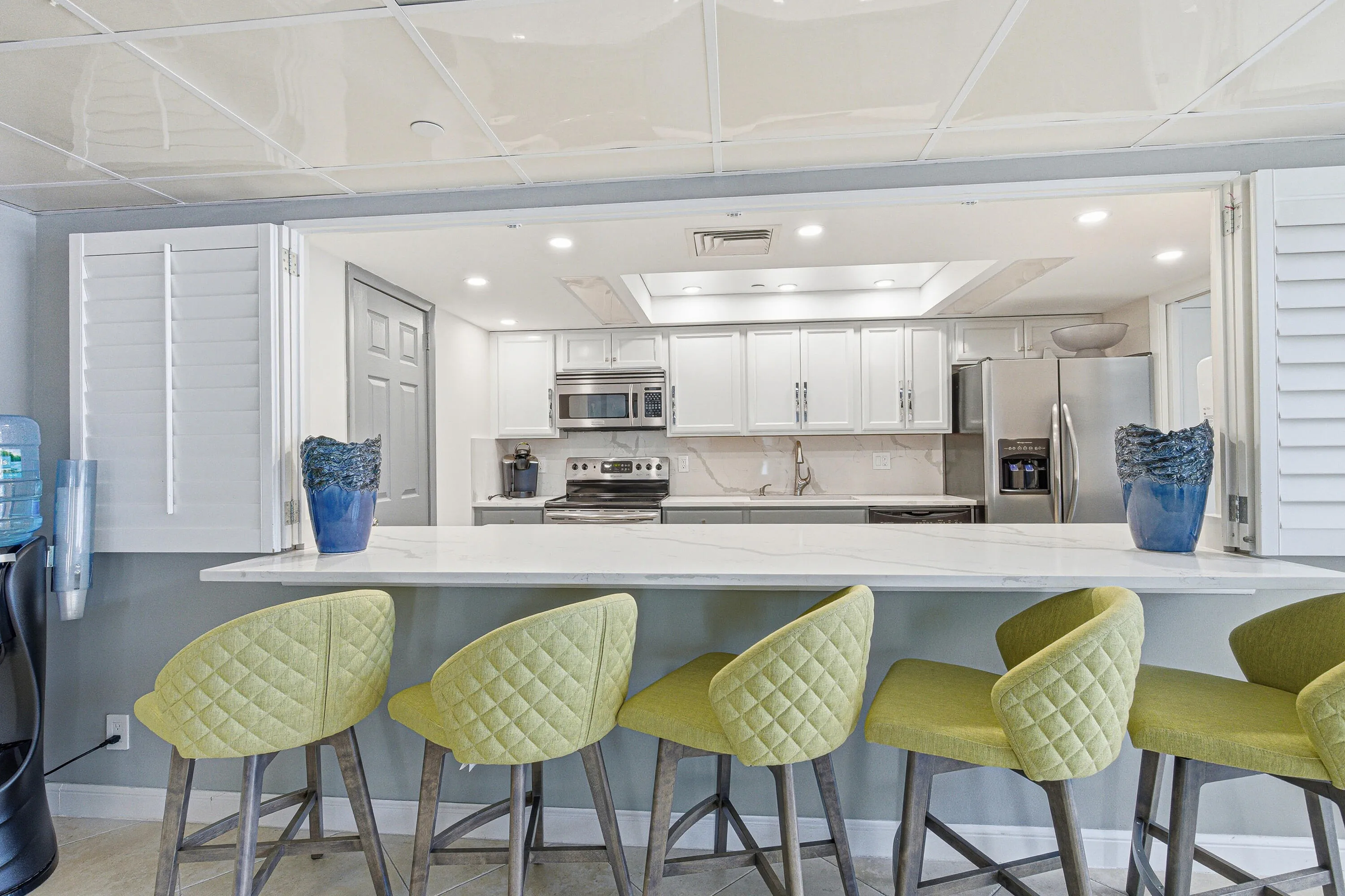 Clubouse-Lounge-Kitchen