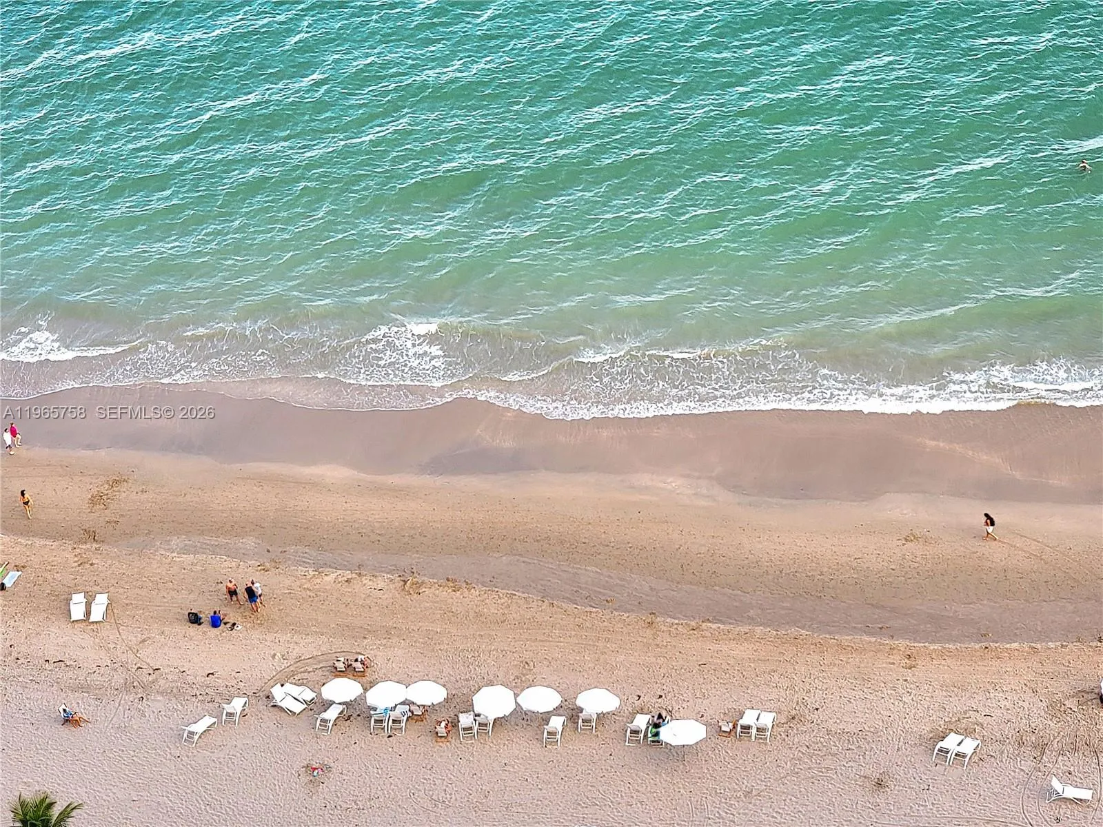 PRIVATE BEACH ACCESS