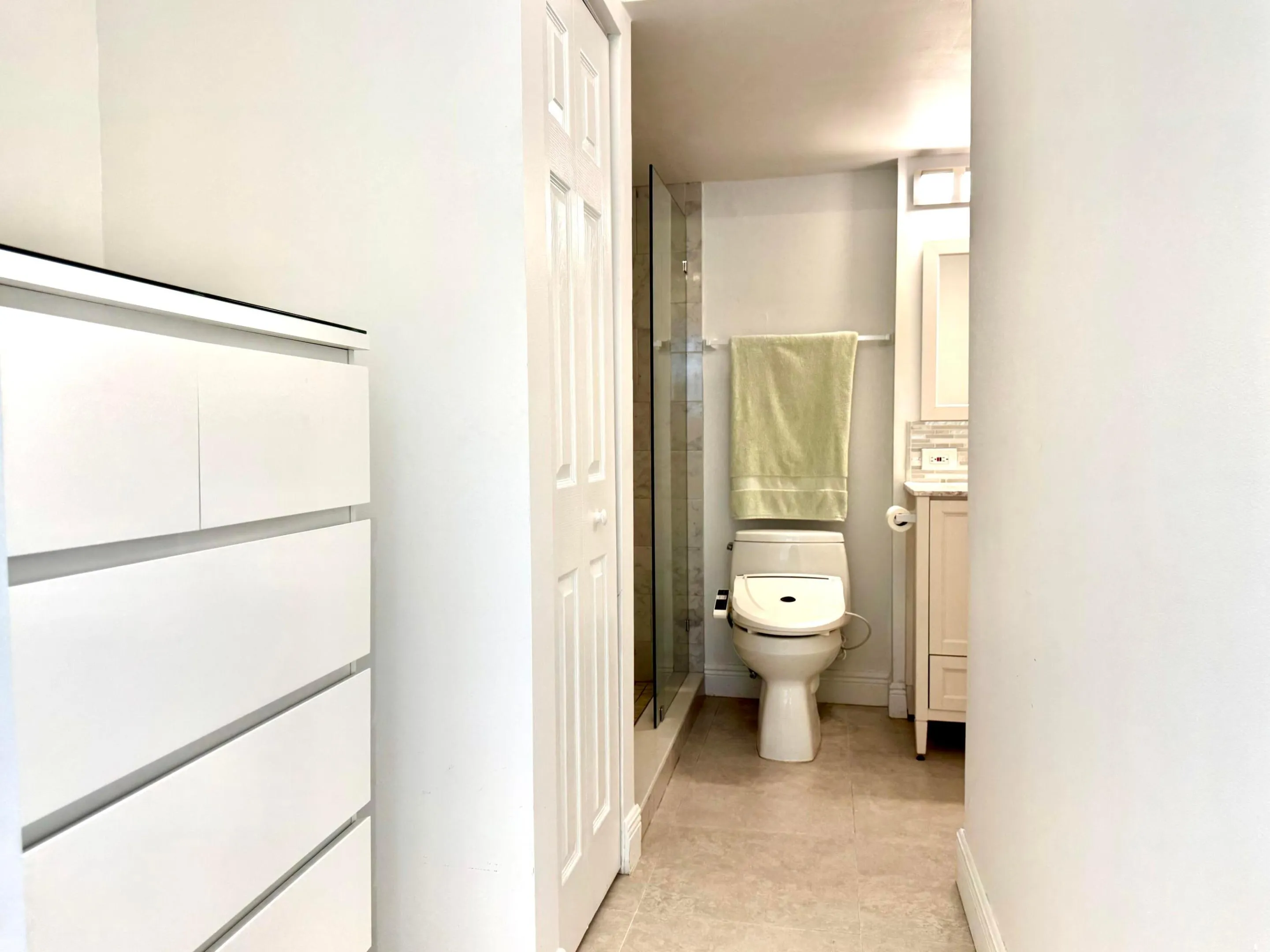Master Bath w Step in Shower-Linen Closet-Dresser does not convey